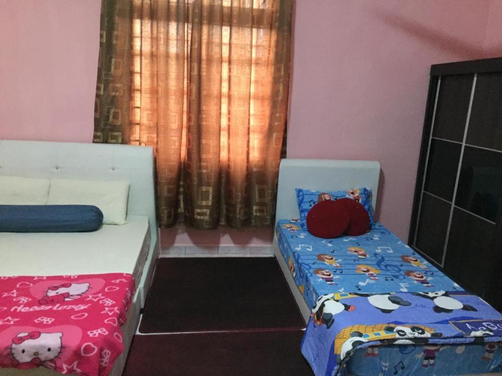 Guesthouse Adam Pengkalan Cepa Bagian luar foto